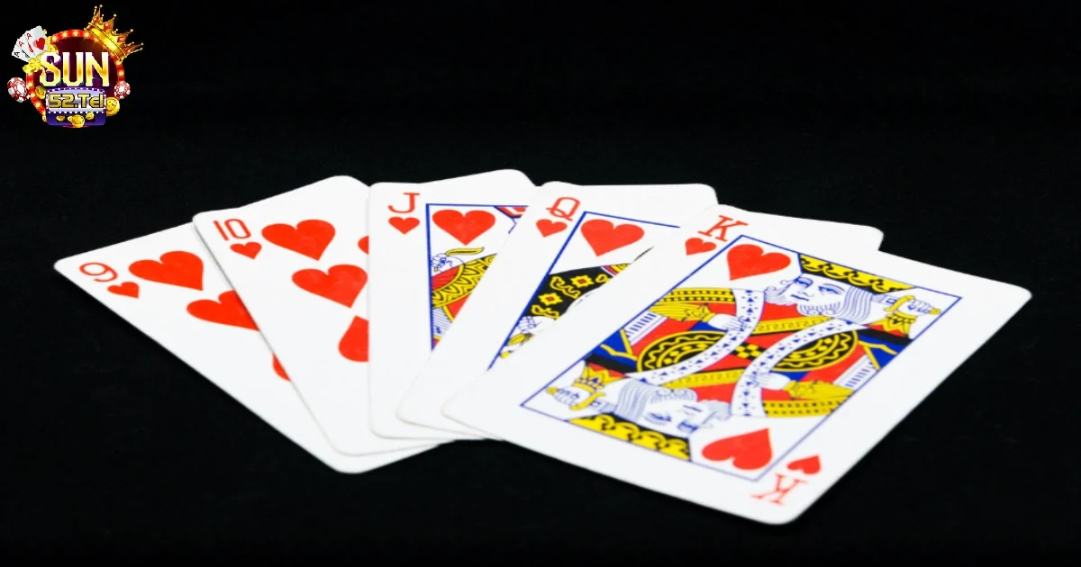 Luật Bài Poker Tại Sun52 – Cập Nhật Mới Nhất Cho Người Mới 2 Khám phá luật bài Poker đơn giản và dễ hiểu nhất cho người mới